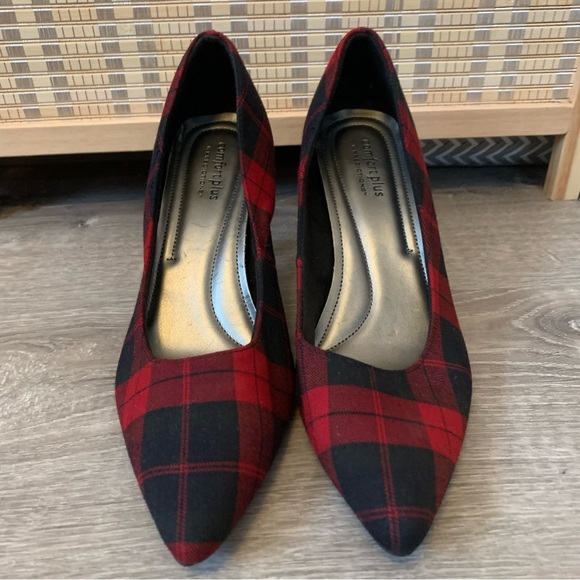 buffalo check plaid pointed toe red black Christmas heels size 8.5 - Picture 3 of 6